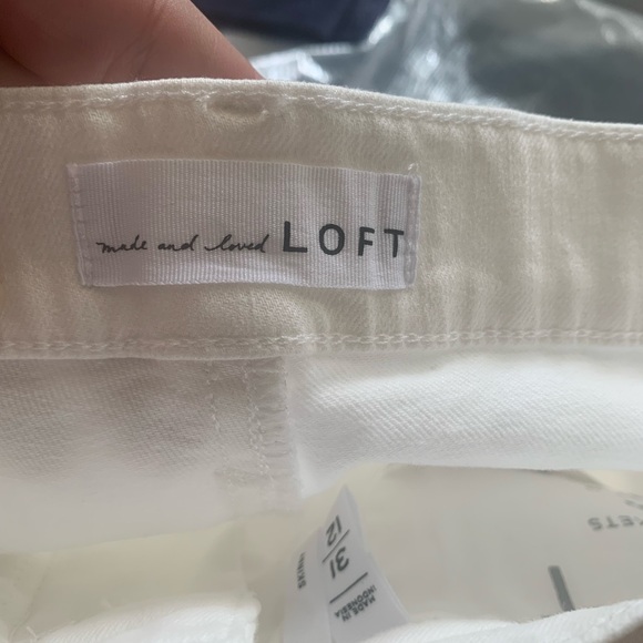 NWT White “Slim Pocket” Button Cuff Skinny Jeans  { Loft } - Picture 10 of 14